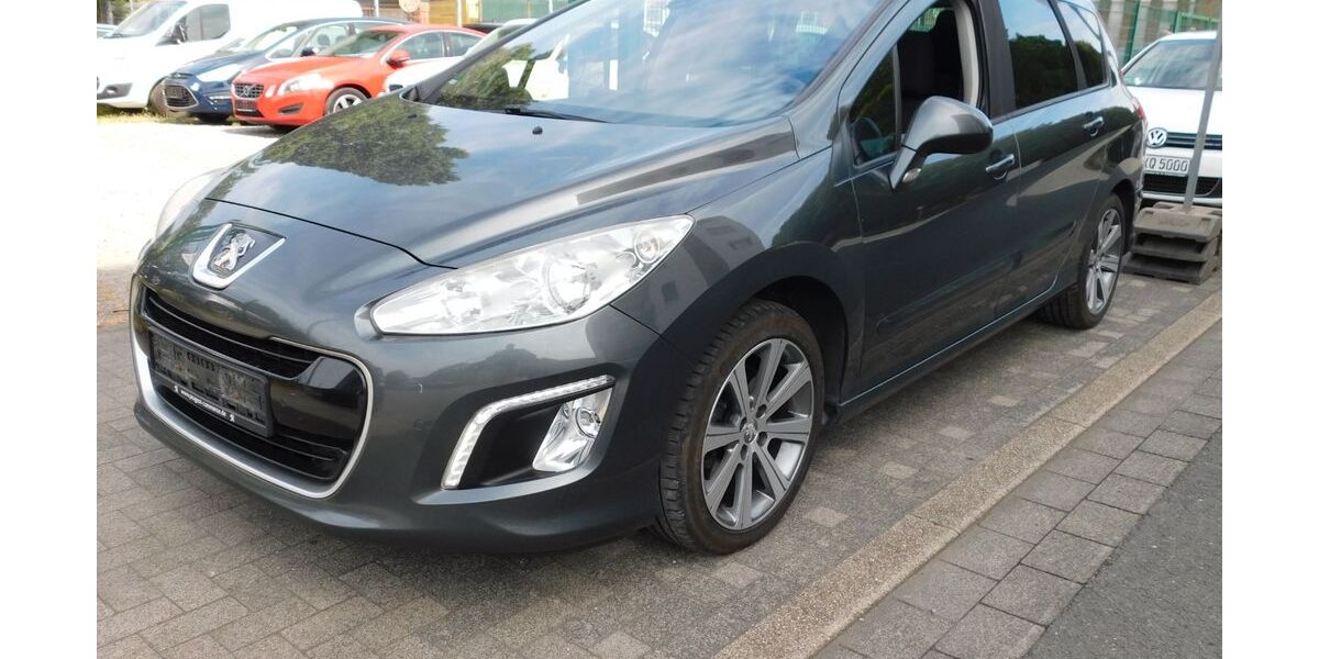 Peugeot 308 335.799 km 2.999 &euro; Mülheim 45473