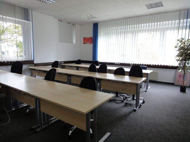 Gewerbeobjekt Krefeld Kempener Feld/Baakeshof - 1 Zimmer, 520 m&sup2;, 5.500&euro; | Angebot:25726399