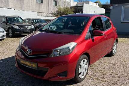 Toyota Yaris 140.000 km 5.800 &euro; Haan 42781