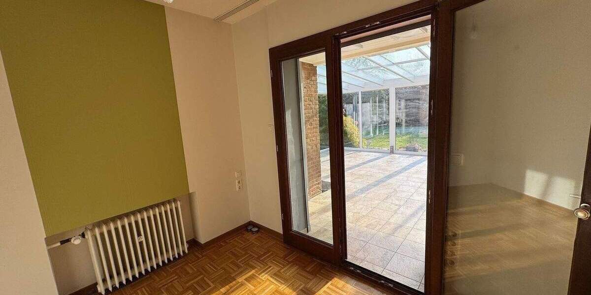 Einfamilienhaus Mönchengladbach Wickrathberg - 7 Zimmer, 159 m&sup2;, 449.000&euro; | Angebot:25796281