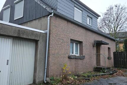 Haus Duisburg Rheinhausen - 10 Zimmer, 160 m&sup2;, 340.000&euro; | Angebot:24853905