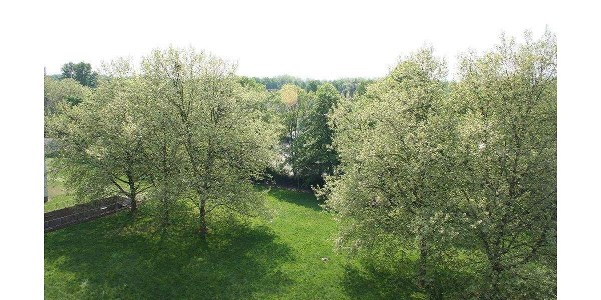 Etagenwohnung Duisburg Hochheide - 3 Zimmer, 87 m&sup2;, 110.000&euro; | Angebot:25798808