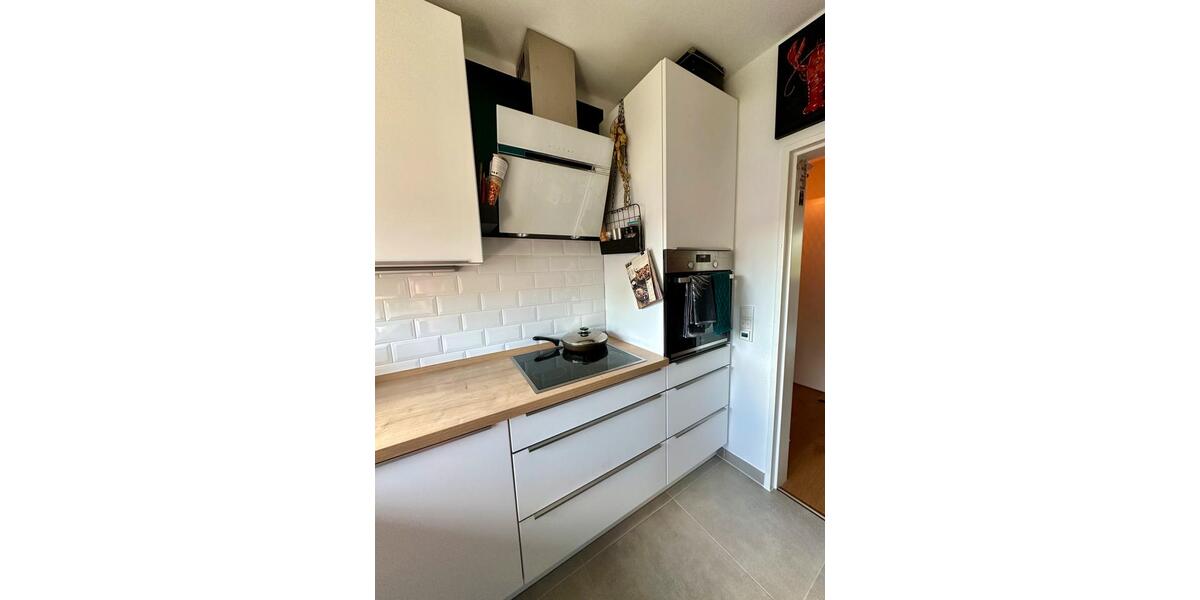 Etagenwohnung Düsseldorf Stadtbezirk 9 - 2.5 Zimmer, 74 m&sup2;, 1.880&euro; | Angebot:26008519