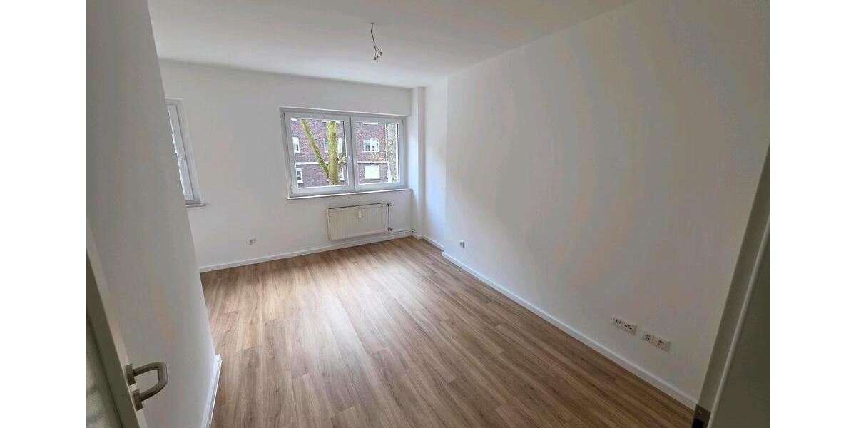 Etagenwohnung Düsseldorf Stadtbezirk 3 - 1 Zimmer, 42 m&sup2;, 600&euro; | Angebot:26023977