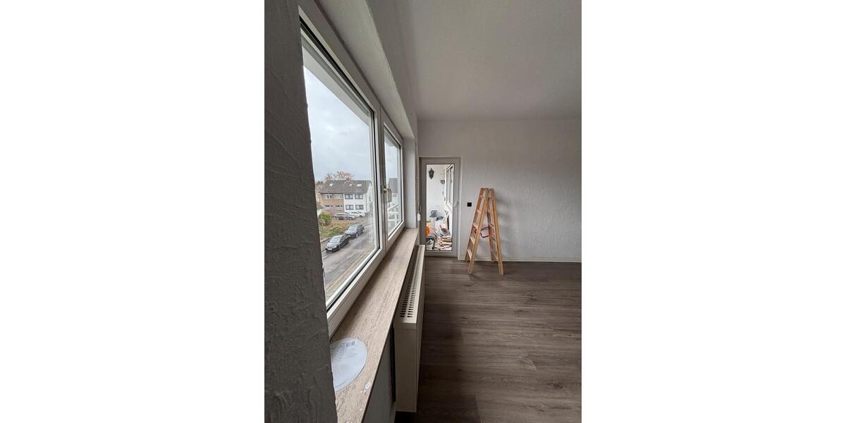 Etagenwohnung Langenfeld (Rheinland) - 3 Zimmer, 66 m&sup2;, 1.100&euro; | Angebot:26031704