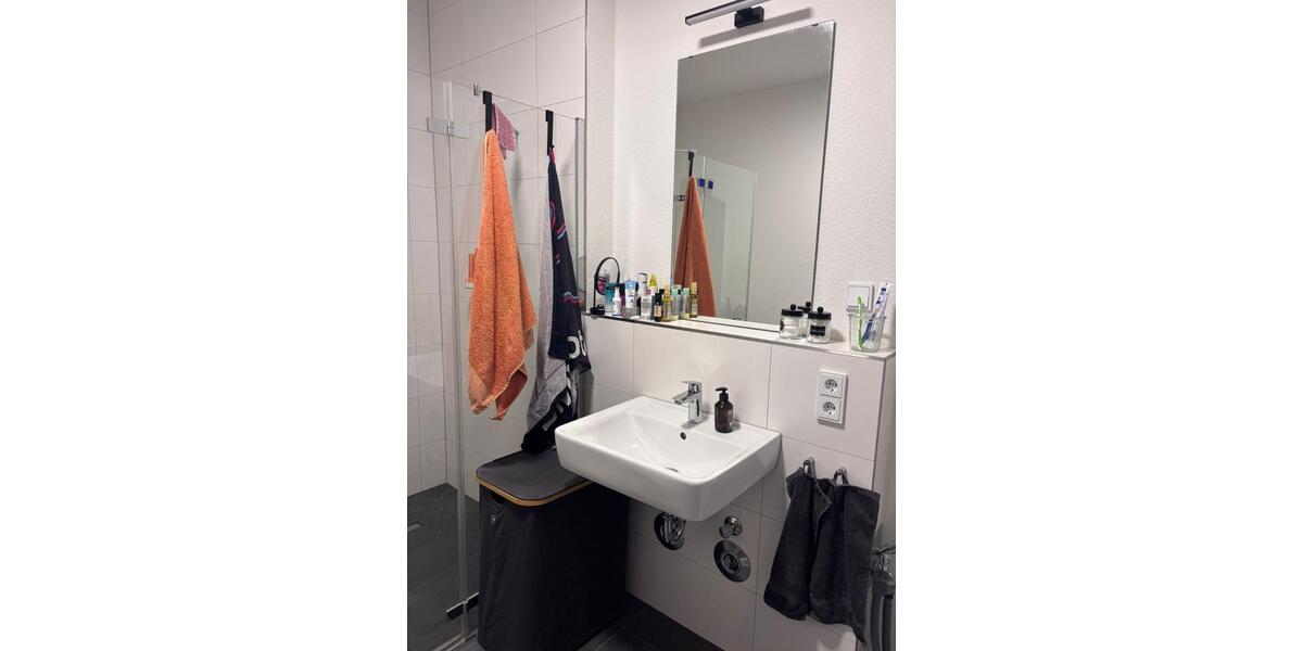 Einfamilienhaus Düsseldorf Stadtbezirk 8 - 3 Zimmer, 87 m&sup2;, 1.310&euro; | Angebot:25790431