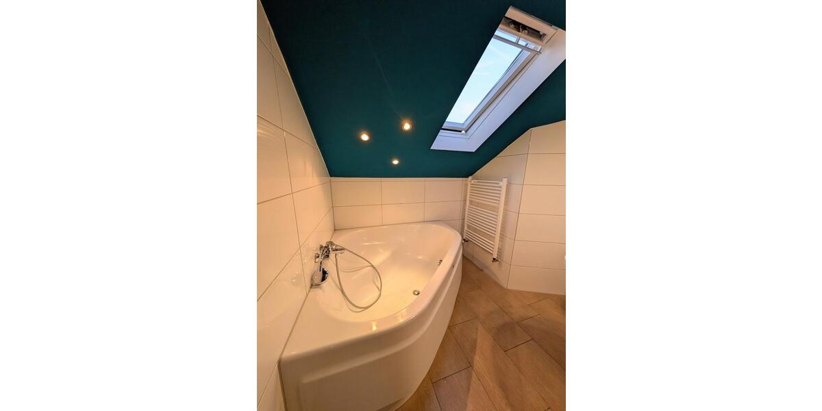 Etagenwohnung Mönchengladbach West - 1 Zimmer, 55 m&sup2;, 700&euro; | Angebot:25990069