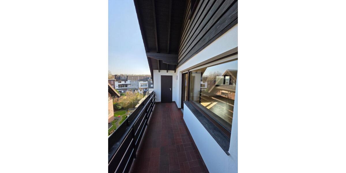 Maisonettenwohnung Mönchengladbach Nord - 4.5 Zimmer, 120 m&sup2;, 1.200&euro; | Angebot:25857283