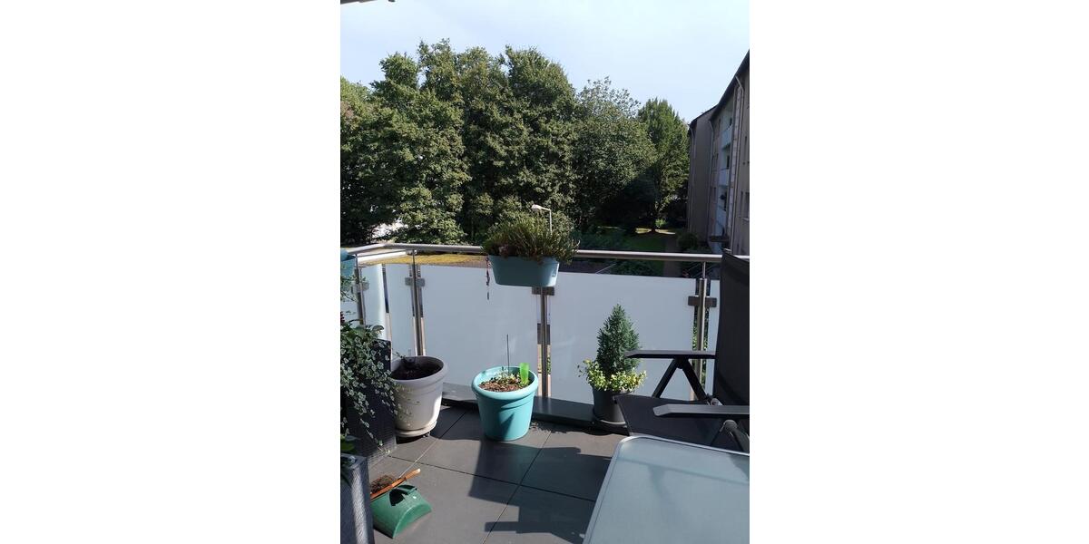 Etagenwohnung Duisburg Rheinhausen - 3 Zimmer, 94 m&sup2;, 1.100&euro; | Angebot:26014773