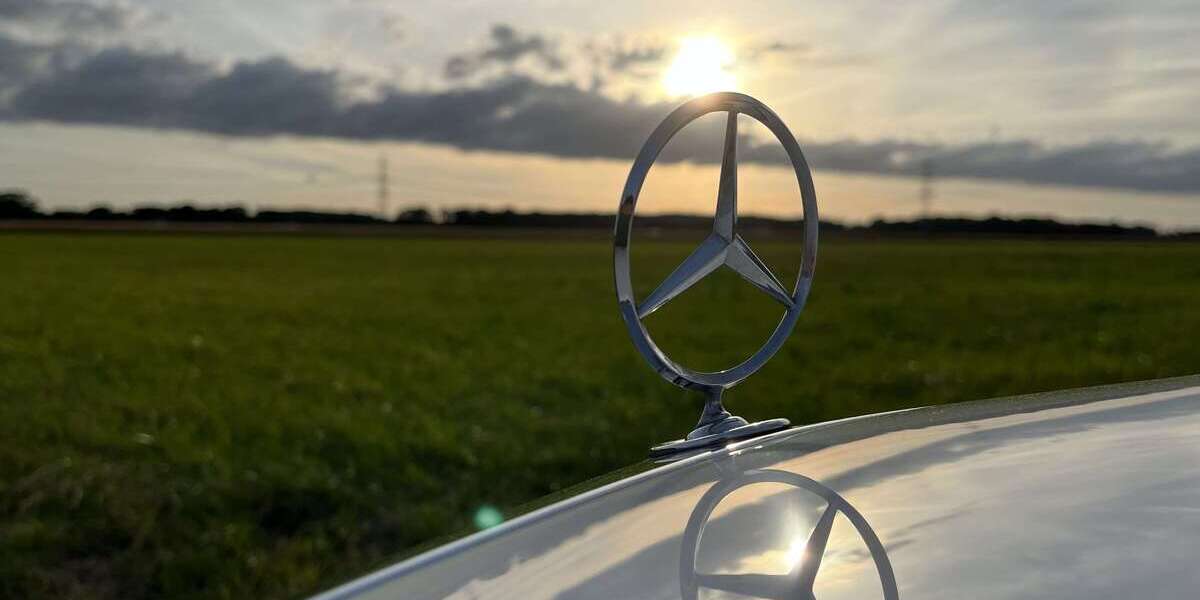 Mercedes-Benz 200 136.000 km 14.300 &euro; Krefeld 47804