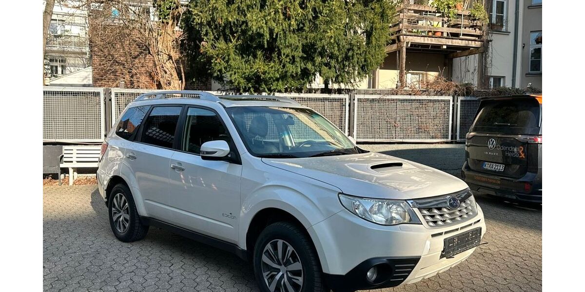 Subaru Forester 232.785 km 4.700 &euro; Düsseldorf 40627