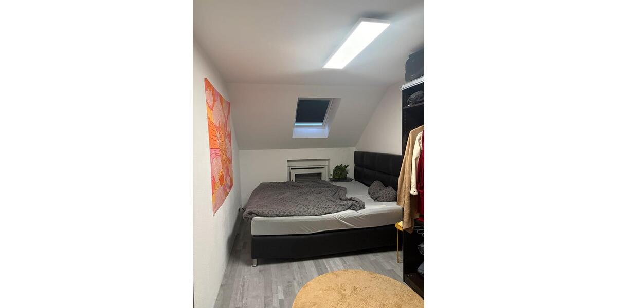 Dachgeschoßwohnung Mönchengladbach Nord - 2 Zimmer, 50 m&sup2;, 535&euro; | Angebot:25882604