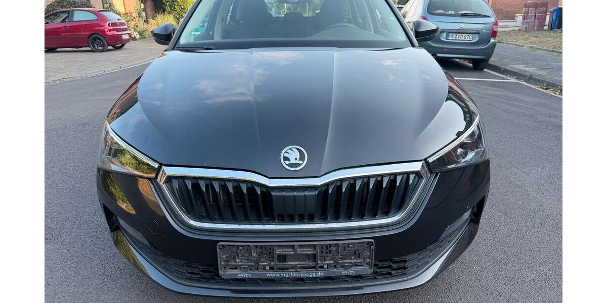 Skoda Scala 85.000 km 9.500 &euro; Mönchengladbach 41061