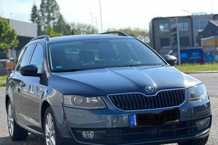 Skoda Octavia 214.500 km 8.100 &euro; Monchengladbach 41063