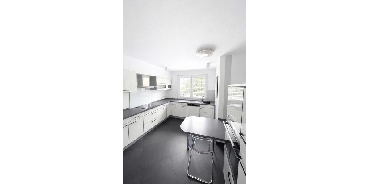Doppelhaushälfte Mönchengladbach West - 4 Zimmer, 140 m&sup2;, 680.000&euro; | Angebot:27025164
