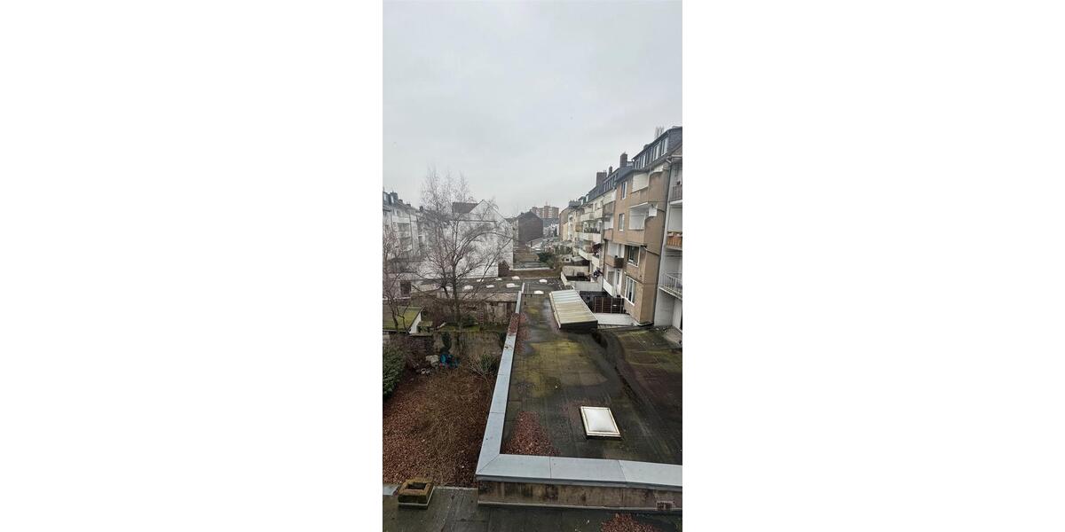 Etagenwohnung Düsseldorf Düsseltal - 3 Zimmer, 80 m&sup2;, 1.690&euro; | Angebot:25943662