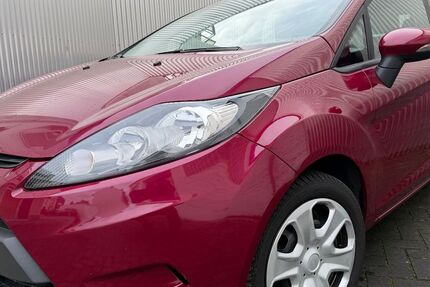Ford Fiesta 52.860 km 5.990 &euro; Viersen 41748