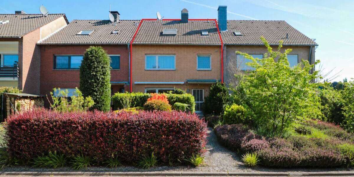 Einfamilienhaus Dormagen / Delhoven Delhoven - 7 Zimmer, 127 m&sup2;, 450.000&euro; | Angebot:26680439