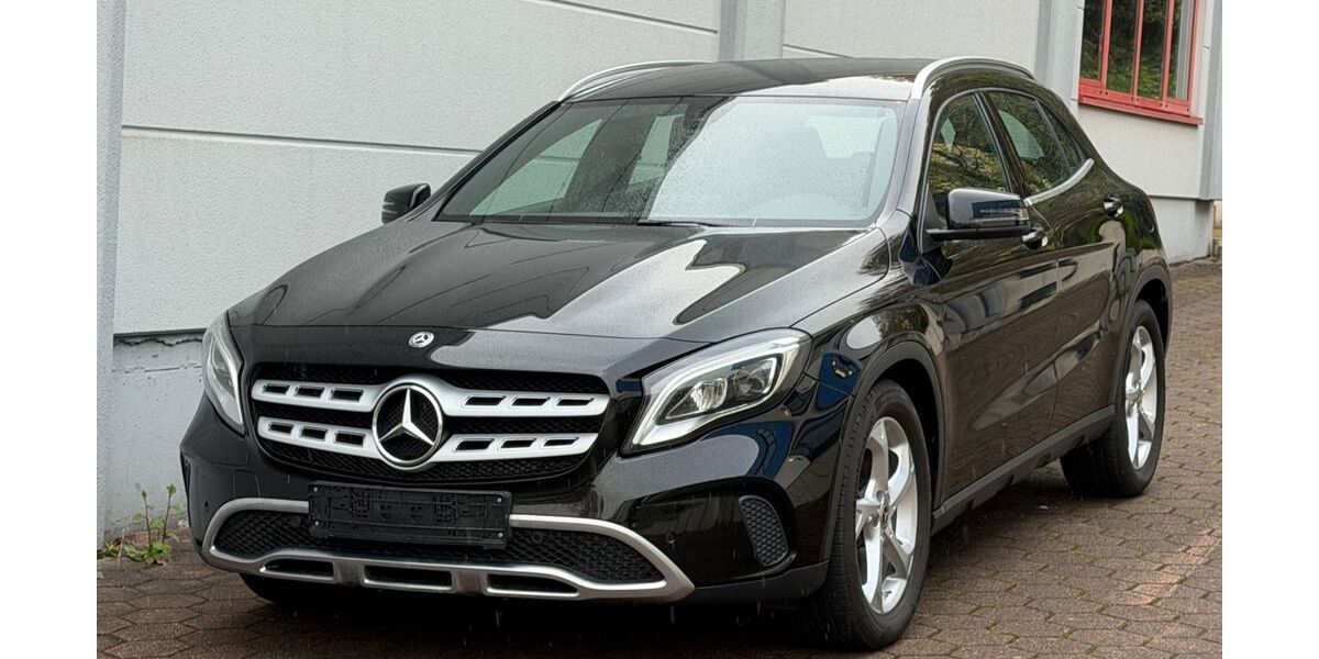 Mercedes-Benz GLA 180 39.850 km 19.990 &euro; Velbert 42551