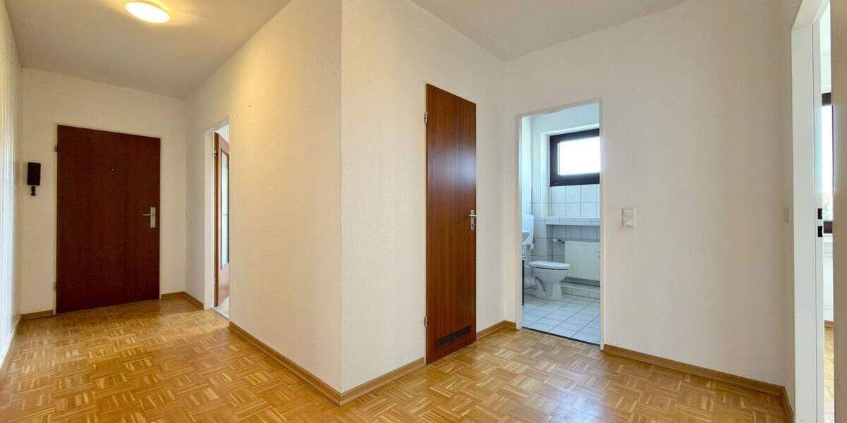 Etagenwohnung Krefeld Stadtmitte - 3 Zimmer, 75 m&sup2;, 650&euro; | Angebot:25689242