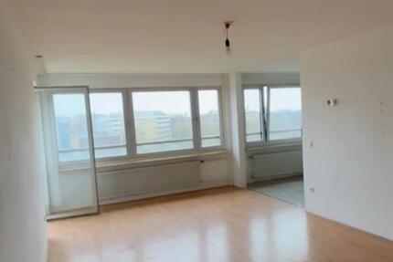 Wohnung Duisburg Essenberg - 3 Zimmer, 84 m&sup2;, 850&euro; | Angebot:24984875