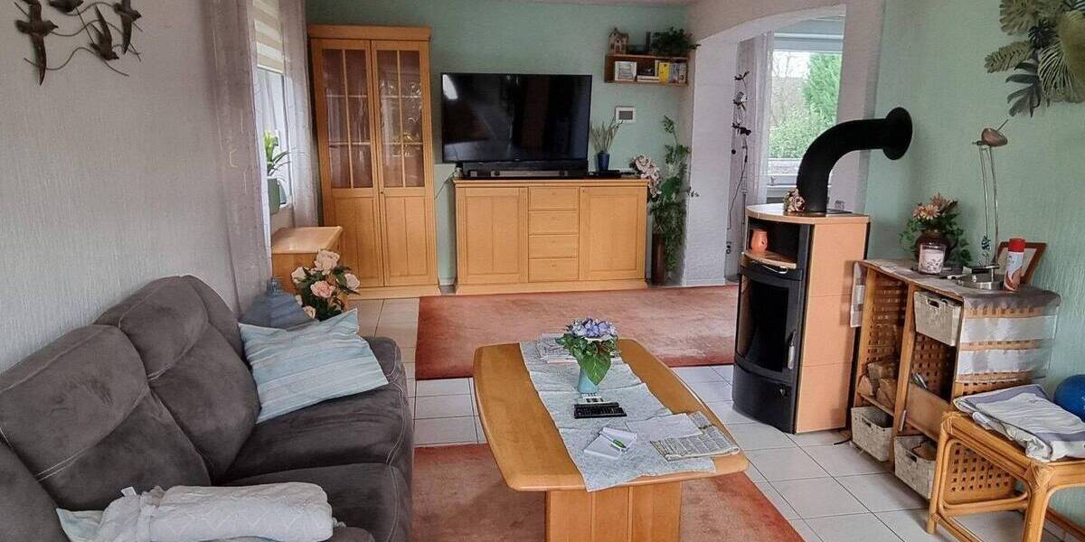 Einfamilienhaus Krefeld Hüls - 4 Zimmer, 107 m&sup2;, 370.000&euro; | Angebot:25997449