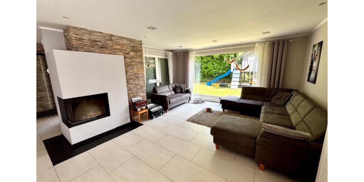 Einfamilienhaus Monheim am Rhein - 7 Zimmer, 200 m&sup2;, 699.000&euro; | Angebot:25148317