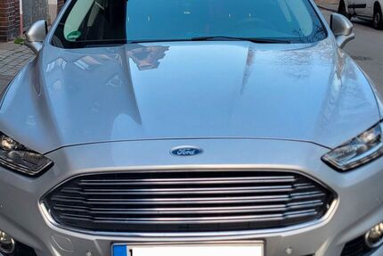 Ford Mondeo 69.950 km 16.999 &euro; Duisburg 47139