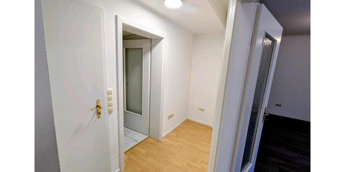 Etagenwohnung Duisburg Beeck - 3 Zimmer, 43 m&sup2;, 410&euro; | Angebot:25309722