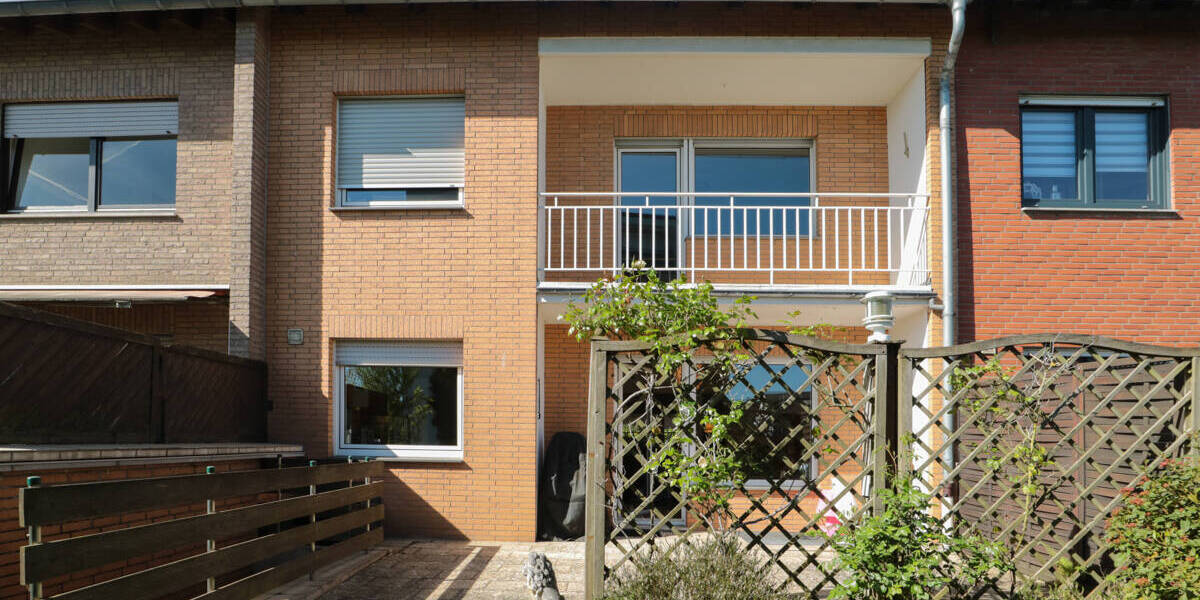 Reihenmittelhaus Dormagen / Delhoven Delhoven - 7 Zimmer, 126 m&sup2;, 450.000&euro; | Angebot:26703993