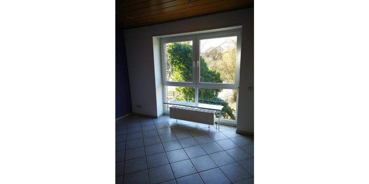 Maisonettenwohnung Mönchengladbach West - 3.5 Zimmer, 110 m&sup2;, 990&euro; | Angebot:25960319