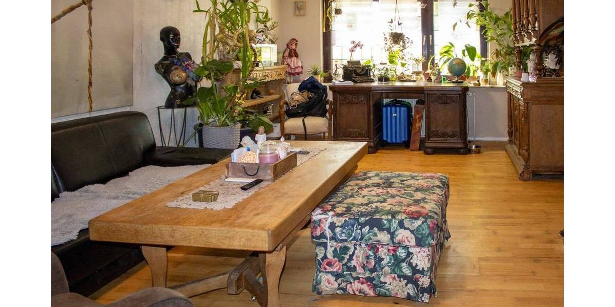 Einfamilienhaus Krefeld Hüls - 6 Zimmer, 129 m&sup2;, 450.000&euro; | Angebot:25685903