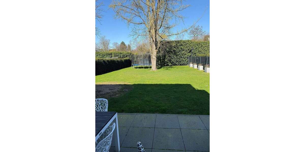 Doppelhaushälfte Meerbusch Büderich - 6 Zimmer, 242 m&sup2;, 8.500&euro; | Angebot:26686542