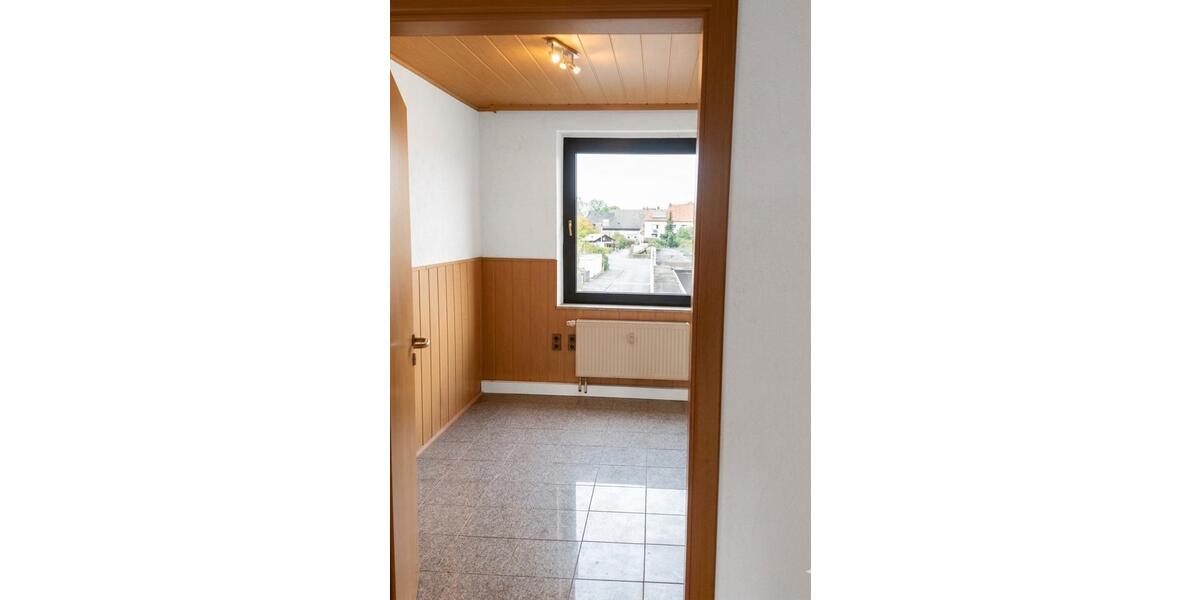 Etagenwohnung Moers Rheinkamp - 3.5 Zimmer, 68 m&sup2;, 700&euro; | Angebot:26623801