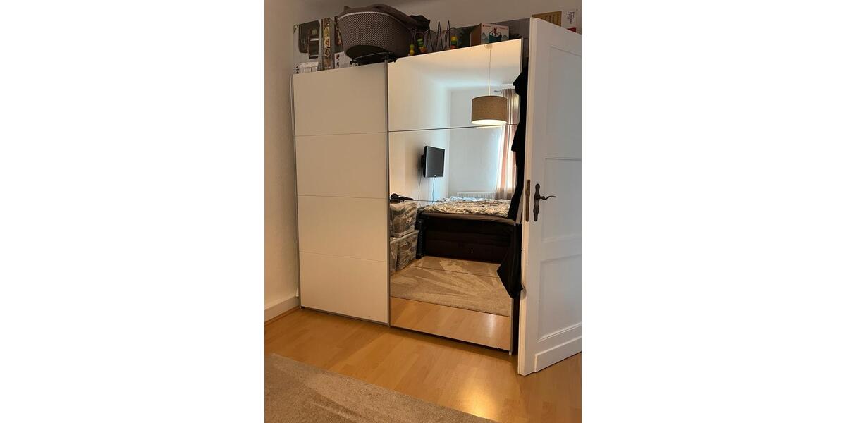 Erdgeschoßwohnung Krefeld - 2 Zimmer, 60 m&sup2;, 585&euro; | Angebot:26662633
