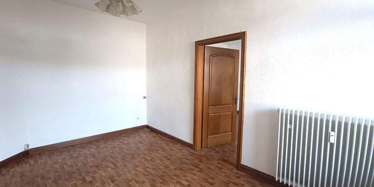 Etagenwohnung Duisburg Untermeiderich - 1 Zimmer, 41 m&sup2;, 320&euro; | Angebot:25679303