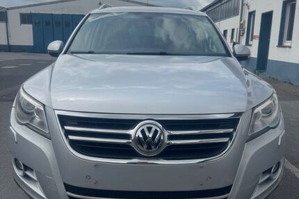 VW Tiguan 152.806 km 8.900 &euro; Monheim am Rhein 40789