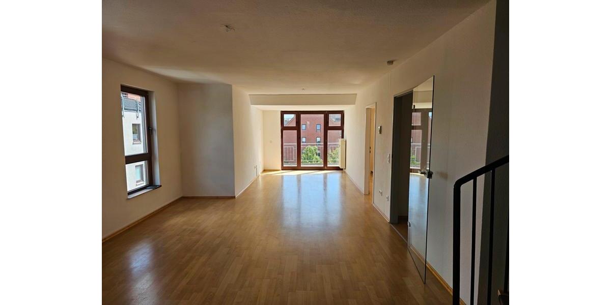 Dachgeschoßwohnung Grevenbroich - 3 Zimmer, 110 m&sup2;, 965&euro; | Angebot:26275228