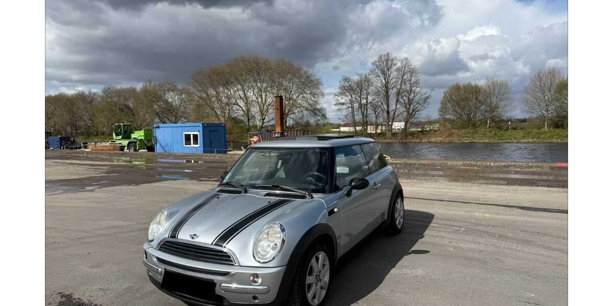 Mini ONE 131.000 km 2.249 &euro; Mülheim 45478