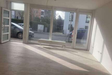 Wohnung Düsseldorf Heerdt - 3 Zimmer, 87 m&sup2;, 1.150&euro; | Angebot:26659499