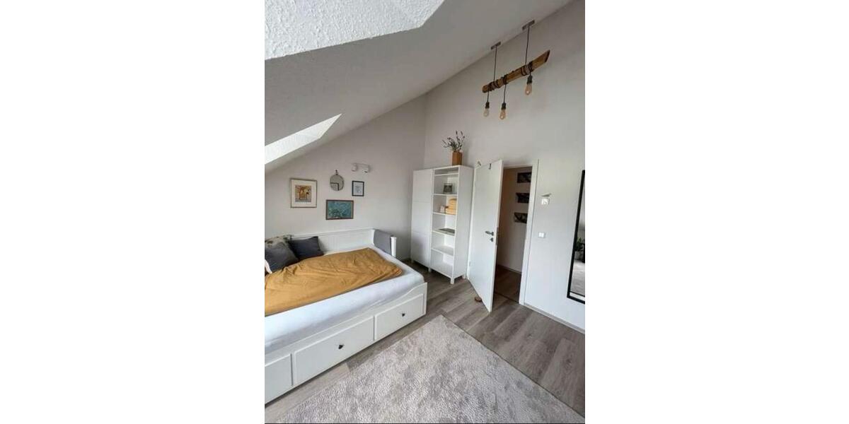 Reihenhaus Grevenbroich - 4 Zimmer, 133 m&sup2;, 1.980&euro; | Angebot:25975947