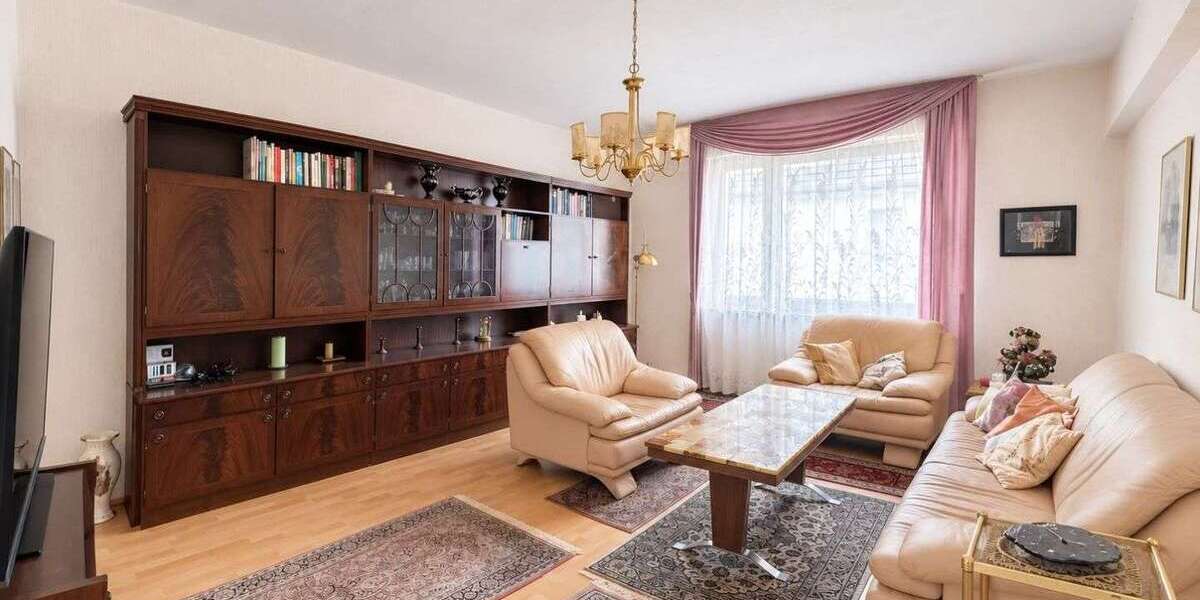 Etagenwohnung Düsseldorf Pempelfort - 2 Zimmer, 67 m&sup2;, 290.000&euro; | Angebot:27704061