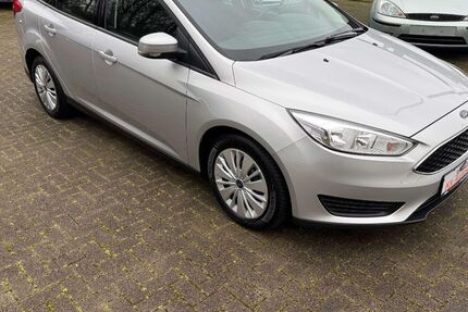 Ford Focus 143.000 km 6.490 &euro; Krefeld 47805