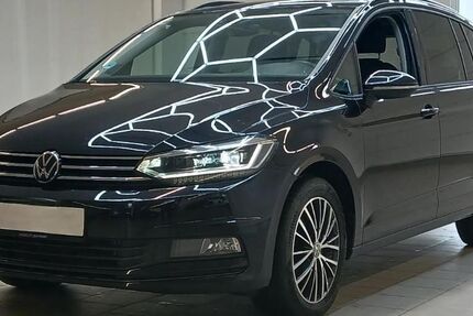 VW Touran 45.200 km 31.900 &euro; Meerbusch 40668