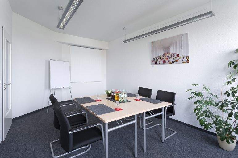 Gewerbeobjekt Ratingen Ost - 1.099&euro; | Angebot:25897800