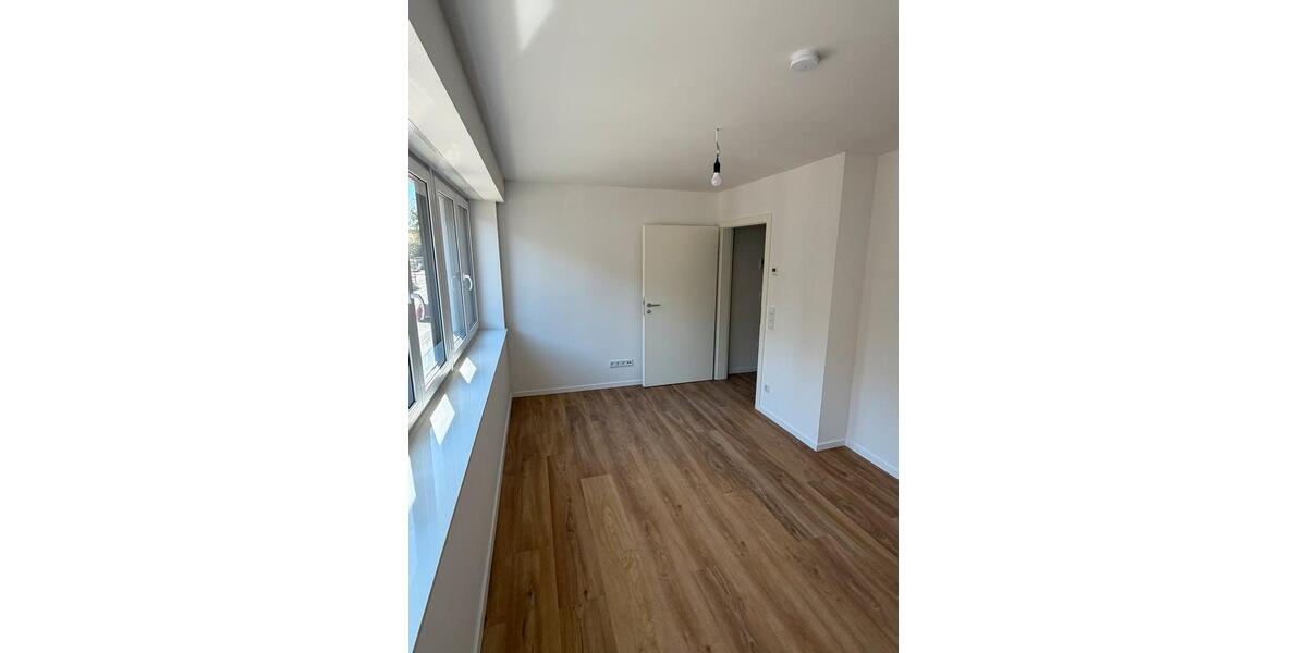 Etagenwohnung Mönchengladbach Süd - 2 Zimmer, 52 m&sup2;, 900&euro; | Angebot:26101910