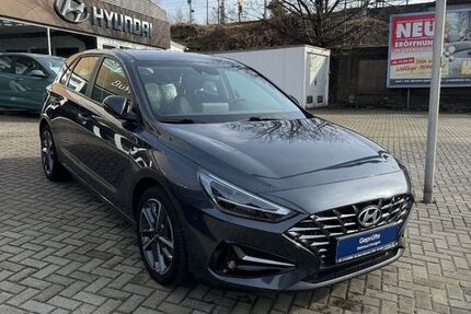 Hyundai i30 21.414 km 22.490 &euro; Oberhausen 46049