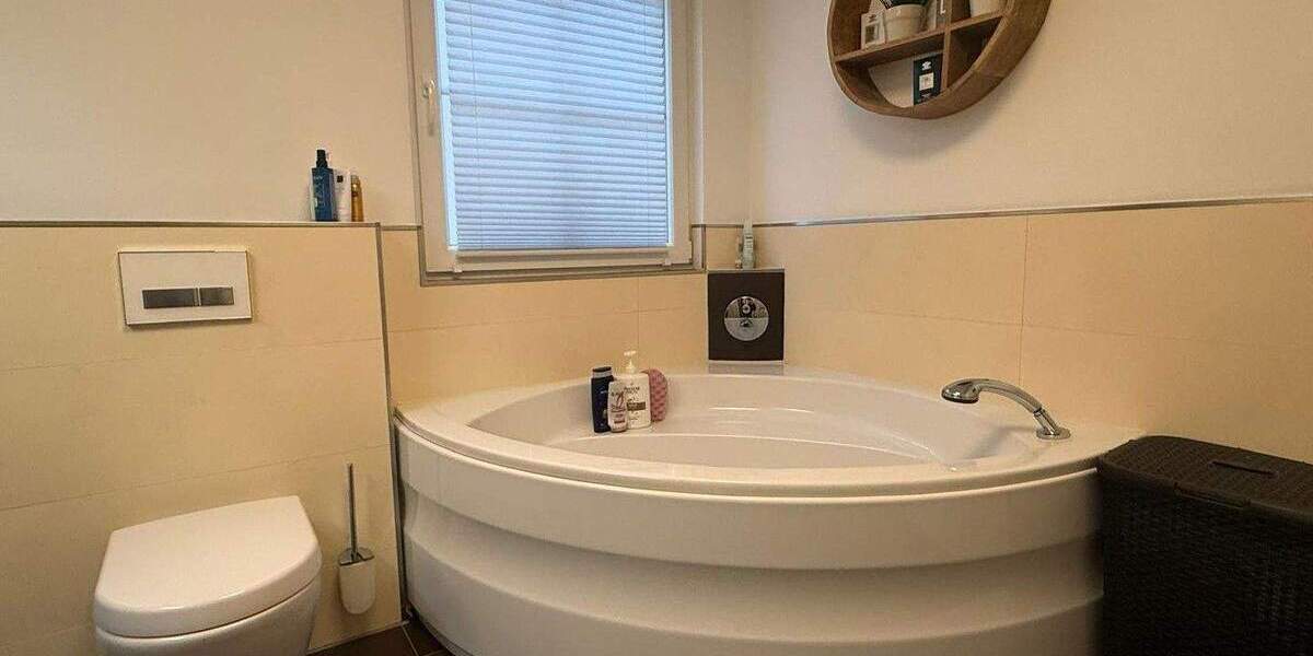 Doppelhaushälfte Duisburg - Rheinhausen Bergheim - 5 Zimmer, 145 m&sup2;, 585.000&euro; | Angebot:26003493