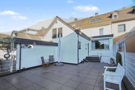 Haus Moers Hülsdonk - 5 Zimmer, 115 m&sup2;, 345.000&euro; | Angebot:26513715