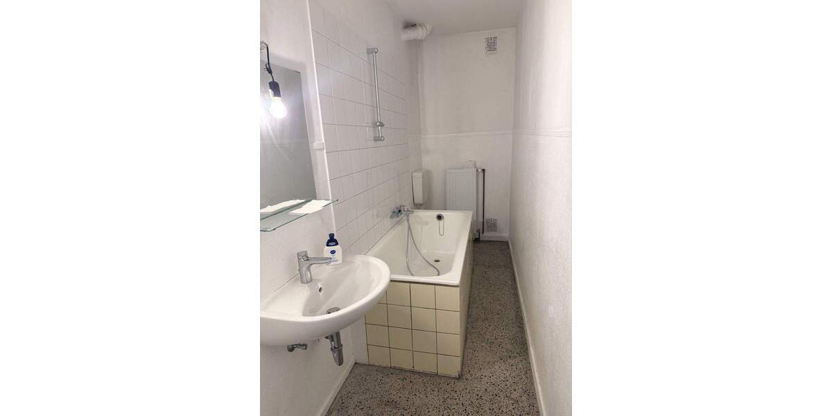 Etagenwohnung Düsseldorf Flingern Nord - 2 Zimmer, 50 m&sup2;, 500&euro; | Angebot:25747078